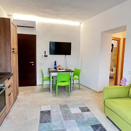 Apartamento La Casa Di Natalie Girasole Exterior foto