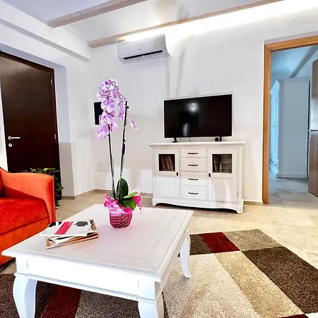 Apartamento La Casa Di Natalie Girasole Exterior foto
